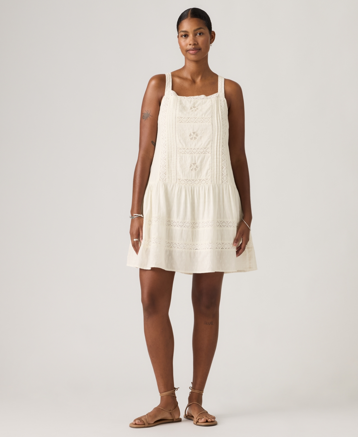 Levi’s Women’s Kate Embroidered Square Neck Mini Dress – Cloud Dancer Levi’s Women’s Kate Embroidered Square Neck Mini Dress – Cloud Dancer