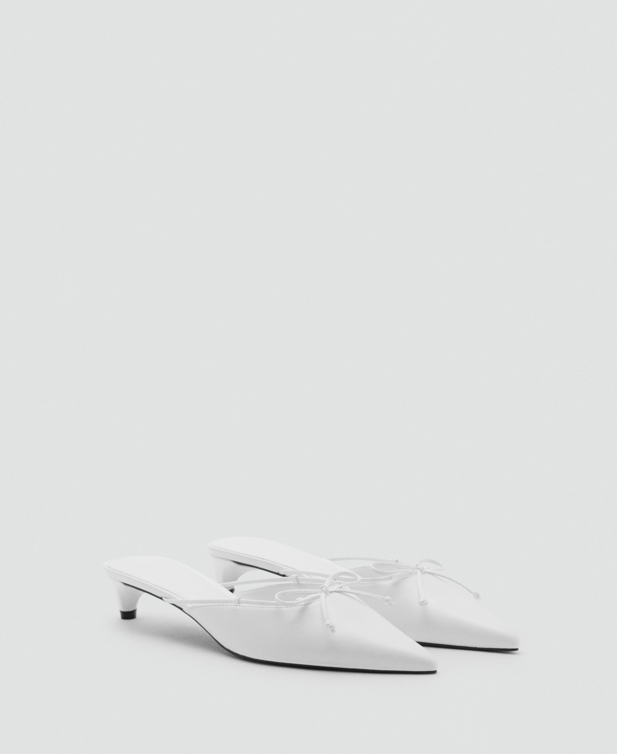 Mango Women’s Bow Detail Kitten Shoes – White Mango Women’s Bow Detail Kitten Shoes – White