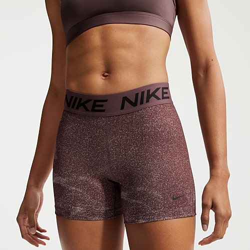 Nike Womens 5″ Mid Rise Stretch Fabric Moisture Wicking Quick Dry Bike Short, X-small, Brown Nike Womens 5″ Mid Rise Stretch Fabric Moisture Wicking Quick Dry Bike Short, X-small, Brown