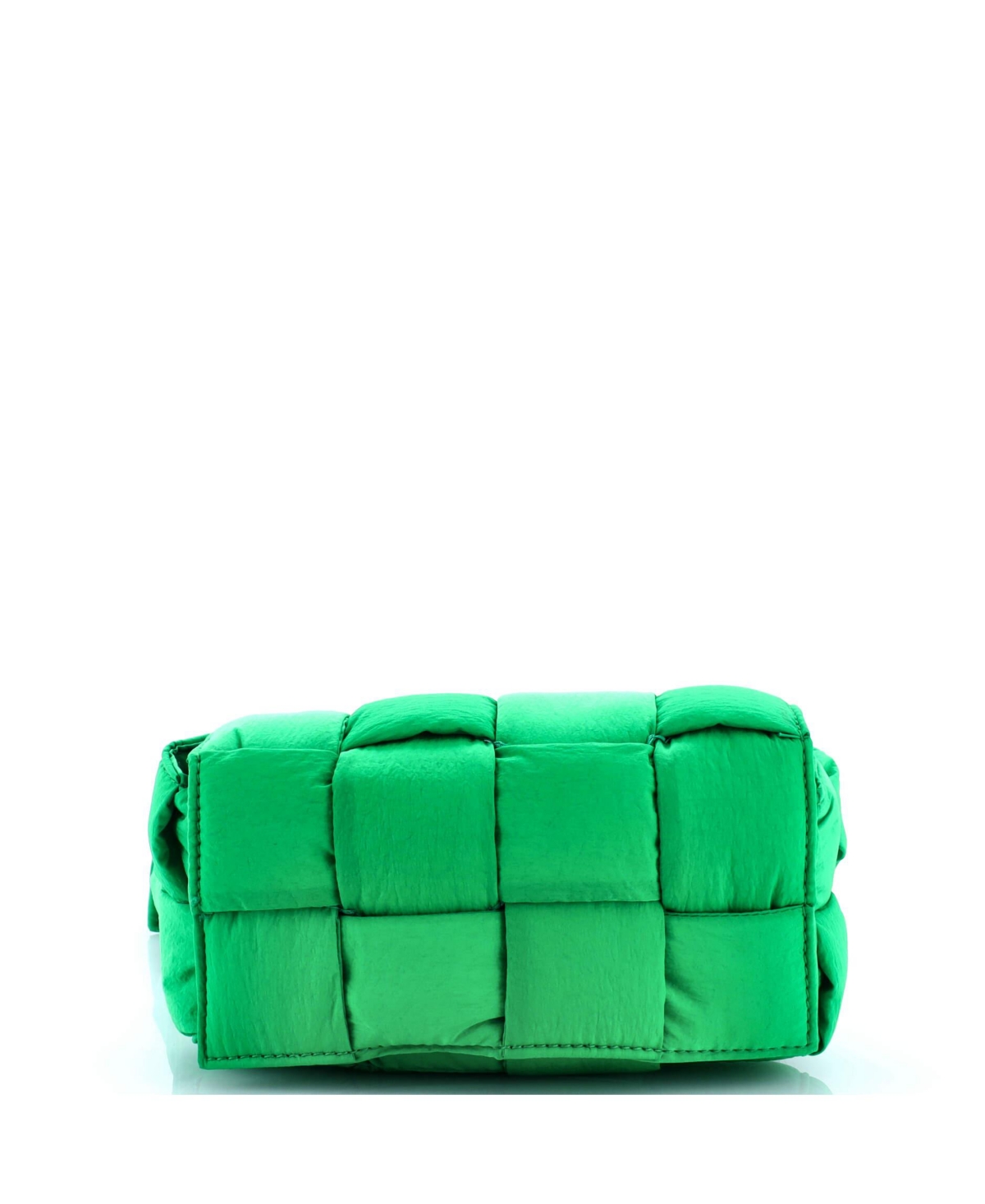 Pre-Owned Bottega Veneta Cassette Crossbody Bag Maxi Intrecciato Nylon – Green Pre-Owned Bottega Veneta Cassette Crossbody Bag Maxi Intrecciato Nylon – Green