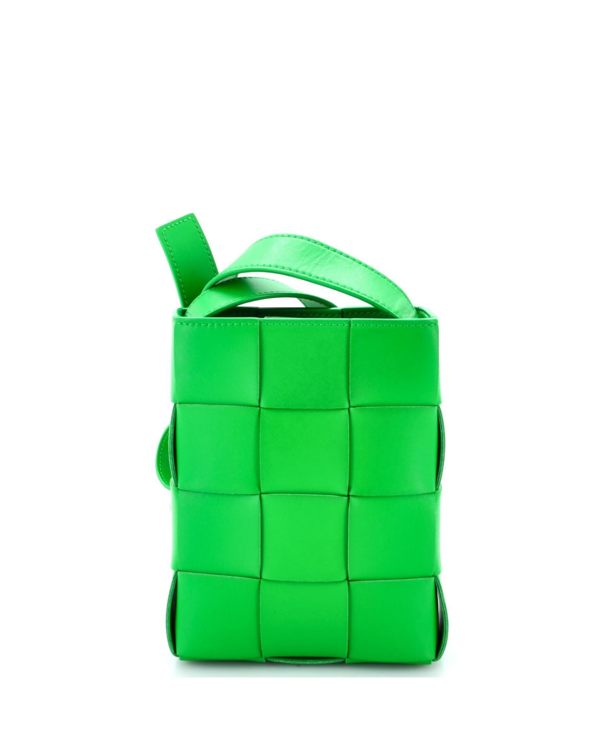 Pre-Owned Bottega Veneta Cassette Phone Holder Crossbody Bag Maxi Intrecciato Leather – Green Pre-Owned Bottega Veneta Cassette Phone Holder Crossbody Bag Maxi Intrecciato Leather – Green