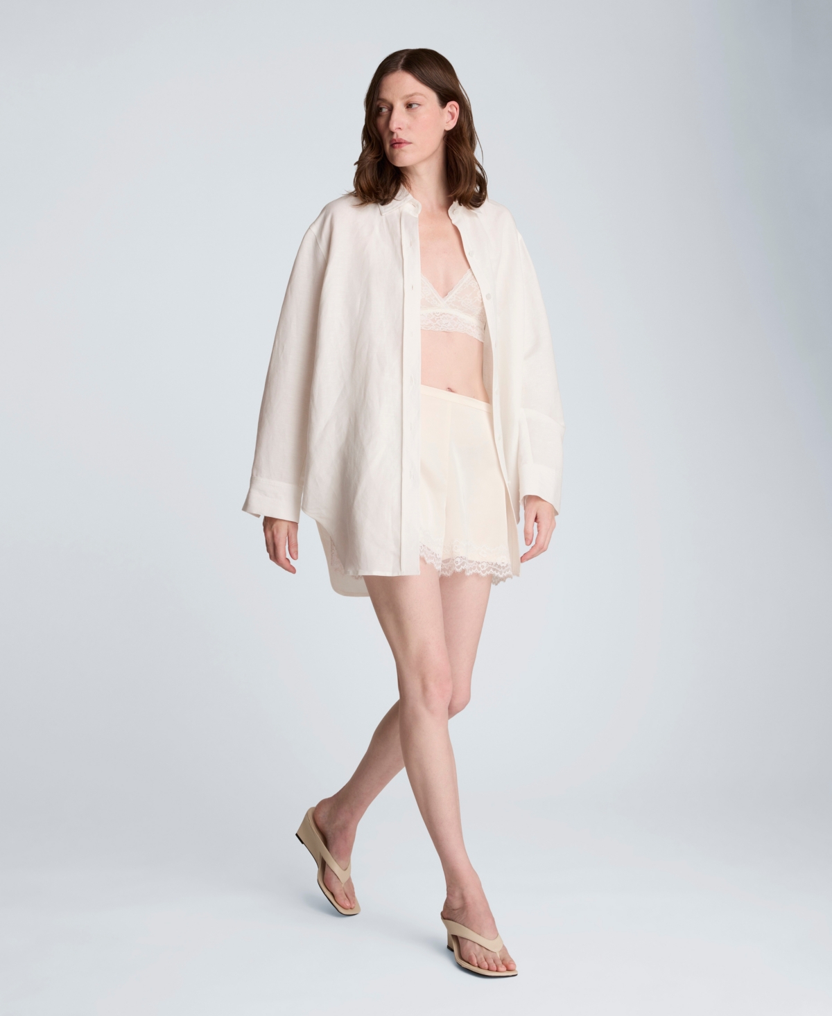 Kenneth Cole Women’s Mid-Rise Lace Pull-On Shorts – Feather White Kenneth Cole Women’s Mid-Rise Lace Pull-On Shorts – Feather White