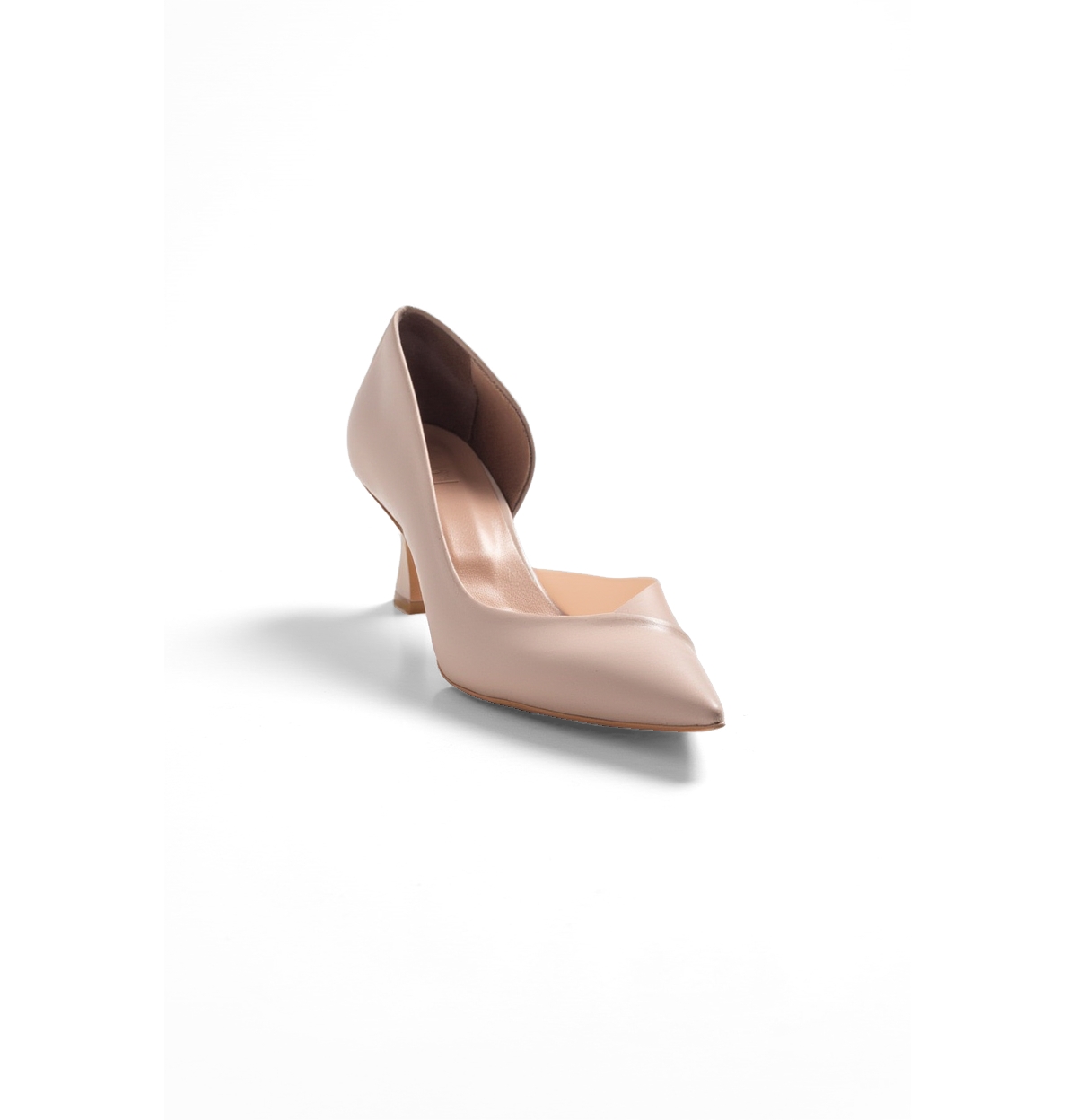 Prologue Shoes Women’s Vera Pointed Toe Pump – Beige faux leather