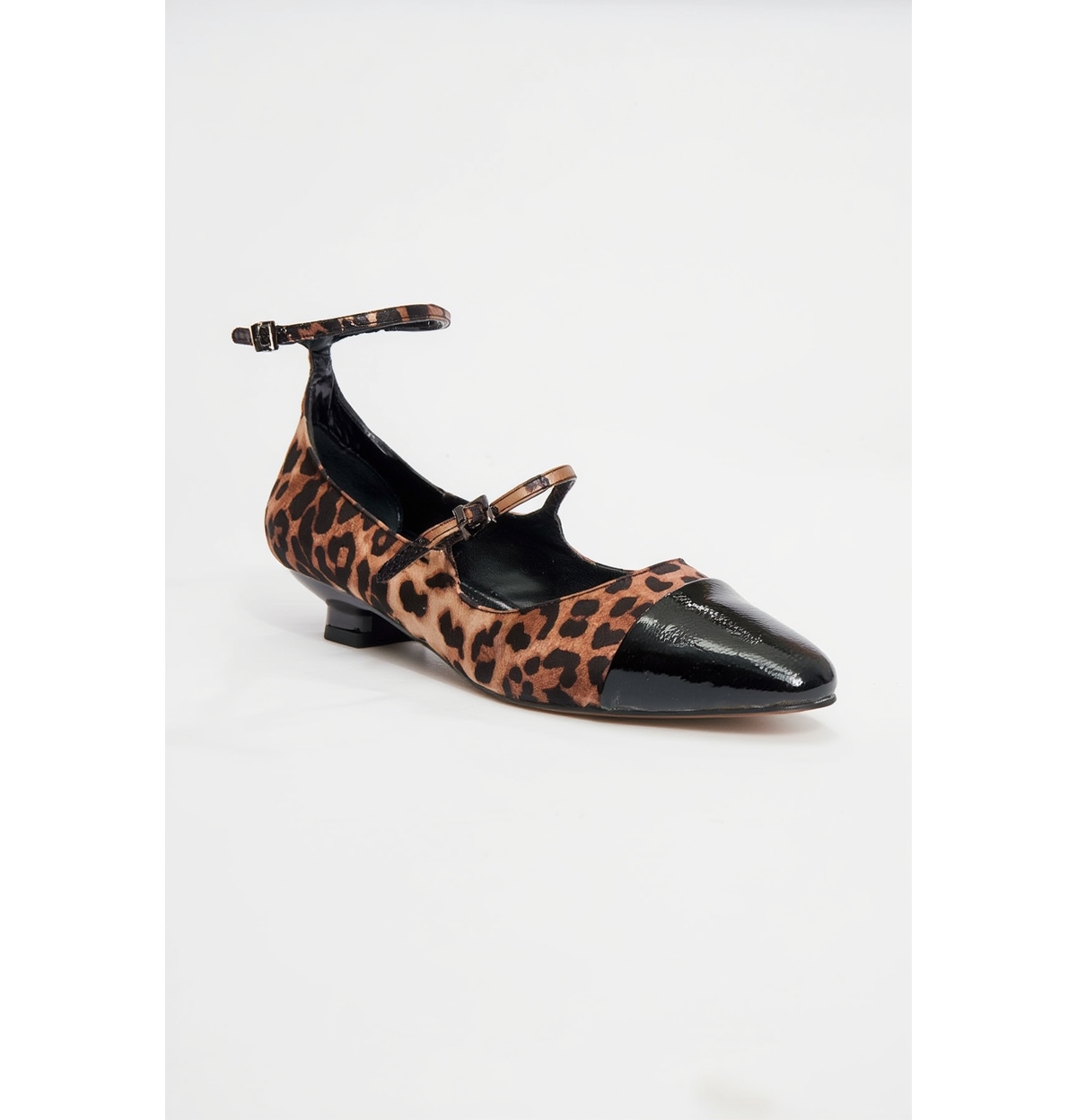 Prologue Shoes women’s Uster Low Heel Mary Jane Pump – Leopard pattern Prologue Shoes women’s Uster Low Heel Mary Jane Pump – Leopard pattern