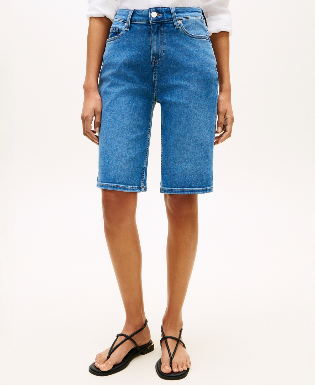 Tommy Hilfiger Women’s Dark Blue Denim Shorts – Nos Mid Blue Tommy Hilfiger Women’s Dark Blue Denim Shorts – Nos Mid Blue