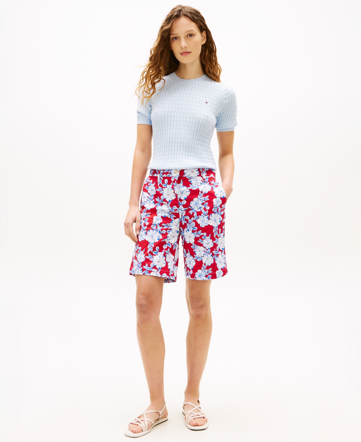Tommy Hilfiger Women’s Twill Slim Straight Shorts – Dense Hibiscus Triple White Primary Red Tommy Hilfiger Women’s Twill Slim Straight Shorts – Dense Hibiscus Triple White Primary Red