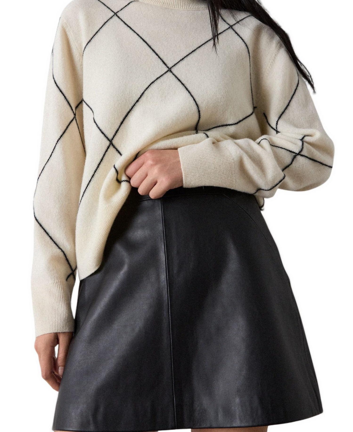 Whistles Women’s High-Waisted A-Line Leather Mini Skirt – Black Whistles Women’s High-Waisted A-Line Leather Mini Skirt – Black