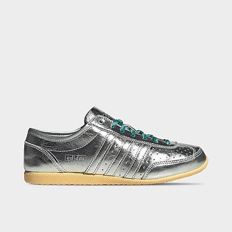 adidas Women’s Originals Japan Decon Metallic Leather Casual Shoes in Metallic Silver Size: 6.0 adidas Women’s Originals Japan Decon Metallic Leather Casual Shoes in Metallic Silver Size: 6.0